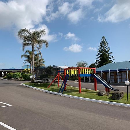 Cameron Thermal Motel Tauranga Extérieur photo